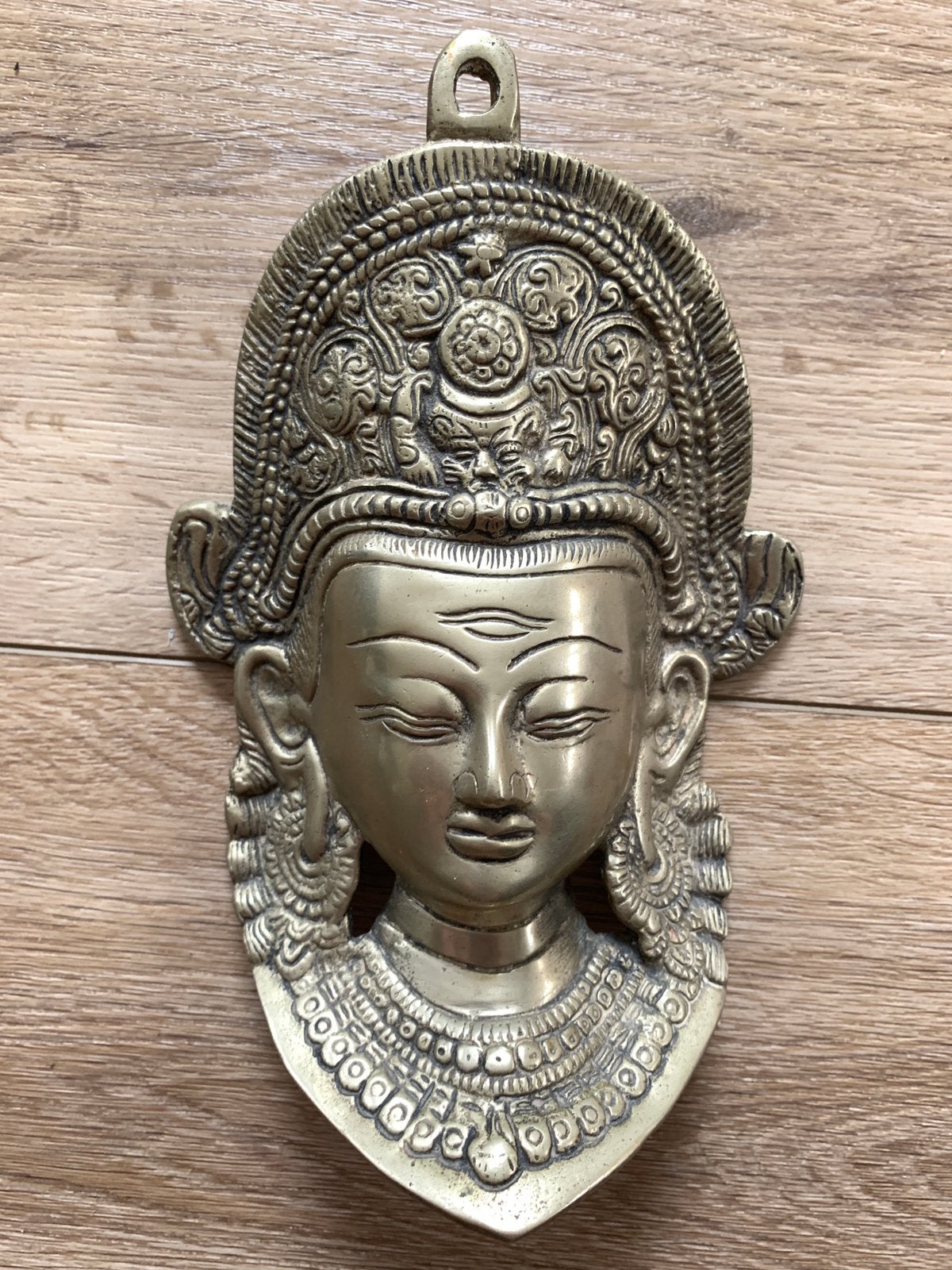 Maa Tara/ Tara Devi tibetaans, Ophalen