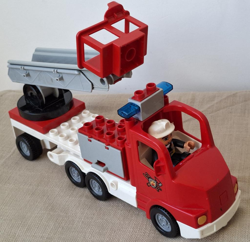 duplo brandweerauto, Overige typen, Ophalen of Verzenden, Zo goed als nieuw, Compleet