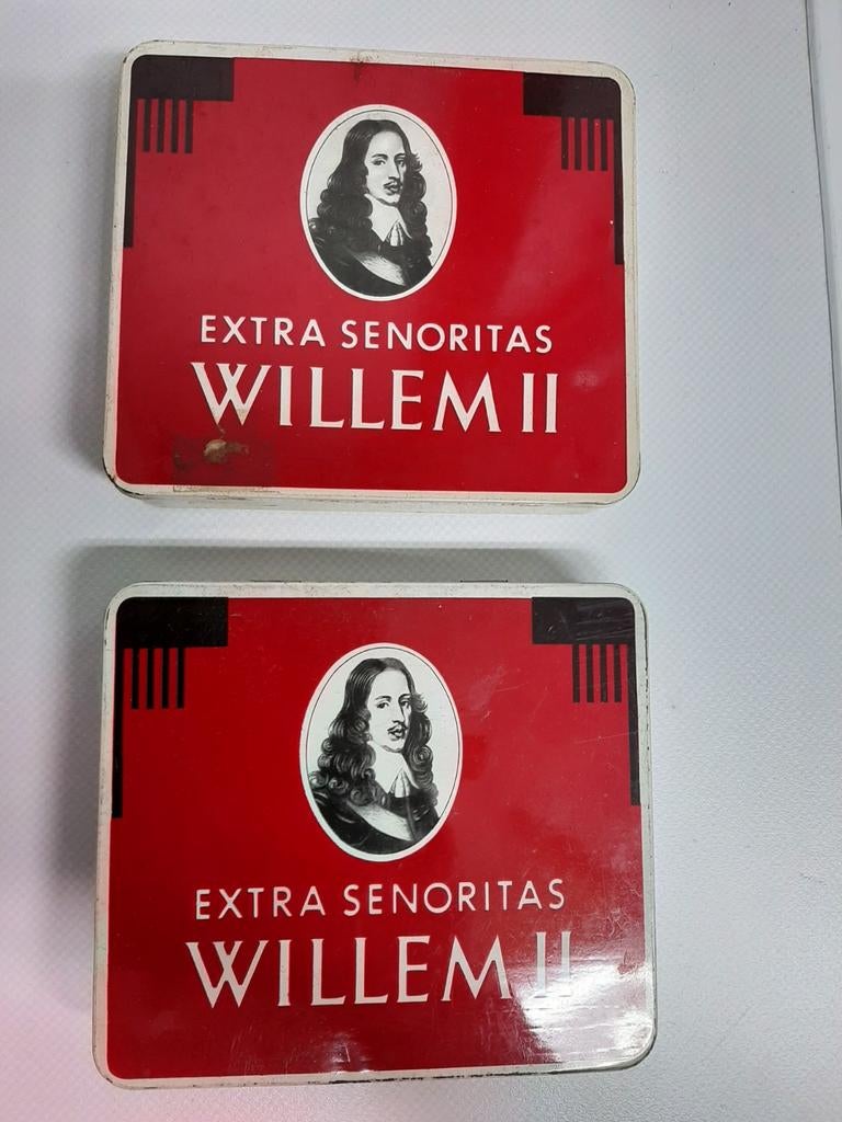2 Vintage Willem II Extra Senoritas Sigarenblikjes, Antiek en Kunst, Antiek | Overige Antiek, Ophalen of Verzenden