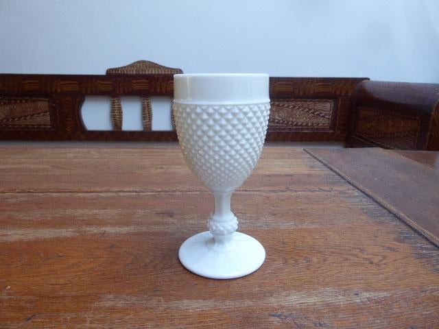 Vintage opaline coupe/kelk in wit, 16 cm., Antiek en Kunst, Ophalen of Verzenden