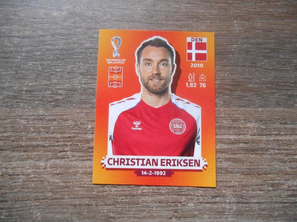 Christian Eriksen voetbalplaatje WK 2022 Qatar Oranje editie, Ophalen of Verzenden, Nieuw, Buitenlandse clubs, Poster, Plaatje of Sticker