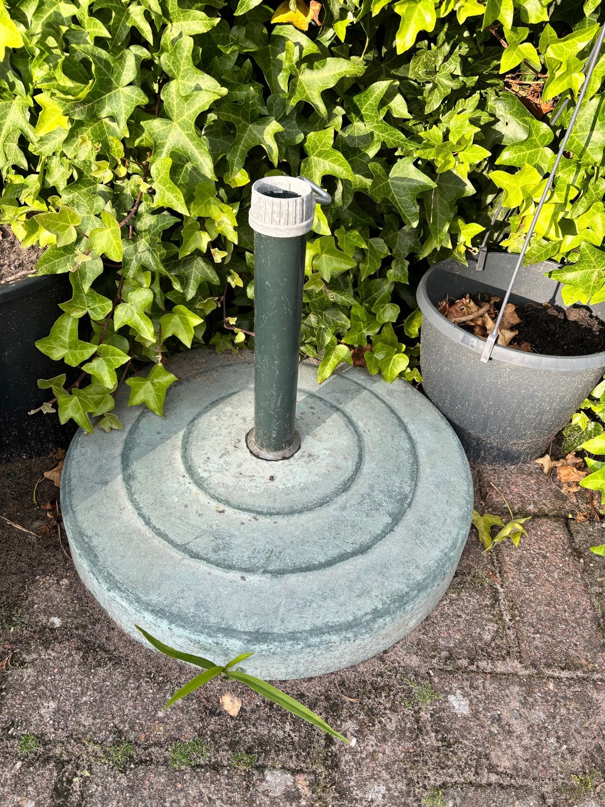 Gratis parasolvoet, Tuin en Terras, Parasols, Ophalen, Gebruikt, Parasolvoet