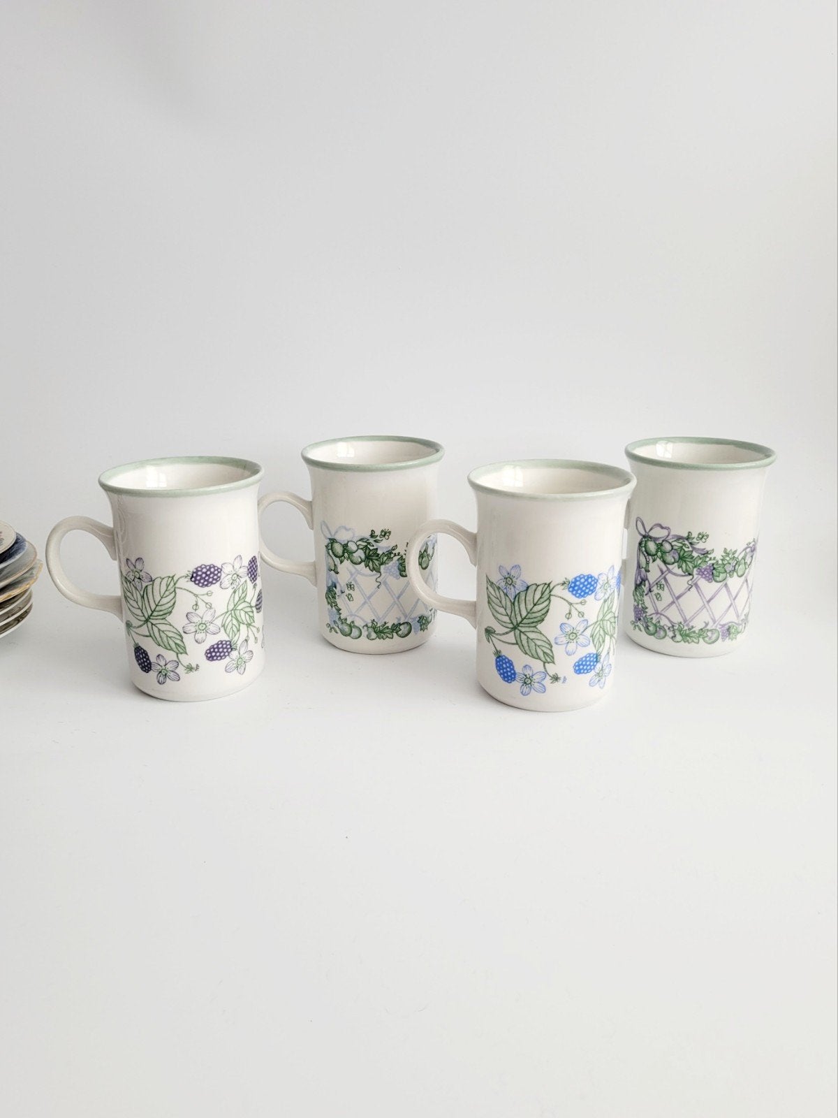 izgs mooie set van 4 bekers Engels servies, Ophalen of Verzenden