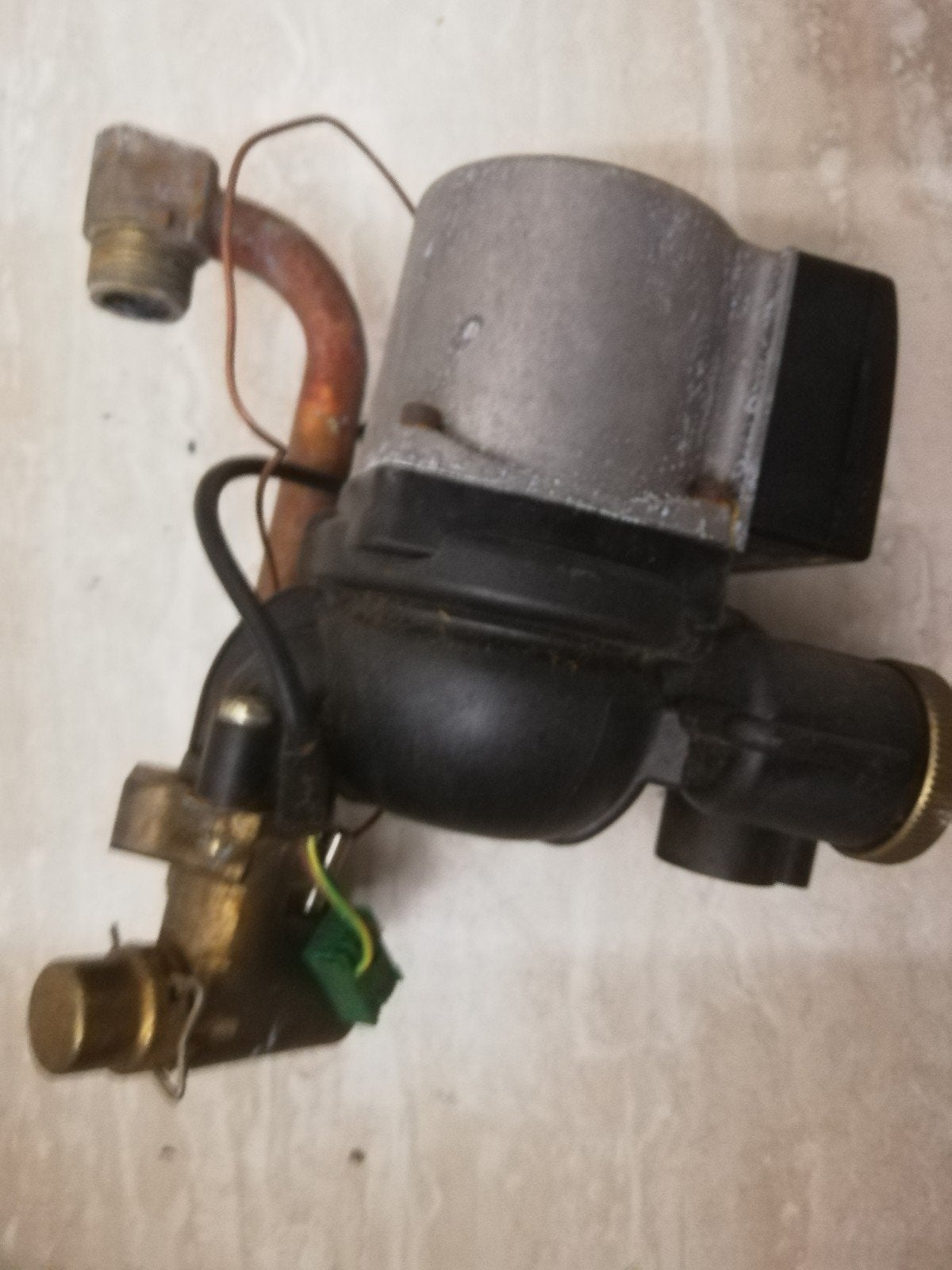 Vaillant CV-ketel pomp (PMP) - Gebruikt, Ophalen of Verzenden, Gebruikt, Cv-ketel of Combi-ketel