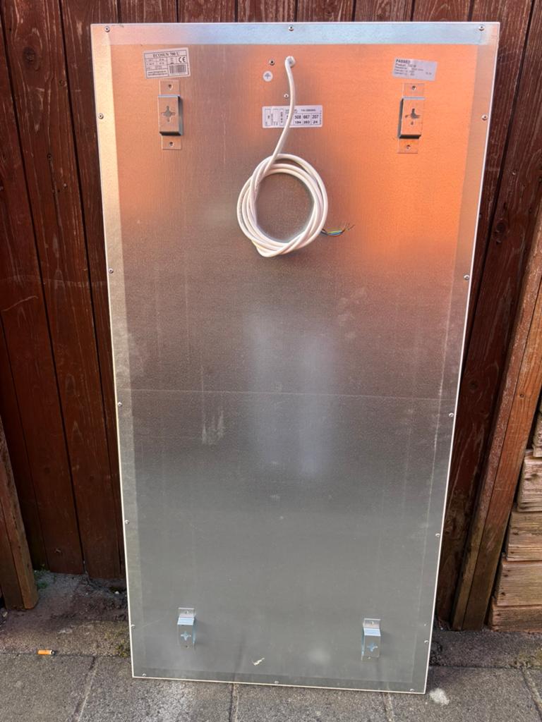 Warmtepanelen Ecosun 700U, Doe-het-zelf en Verbouw, Verwarming en Radiatoren, Ophalen, Zo goed als nieuw, 60 tot 150 cm, 30 tot 80 cm