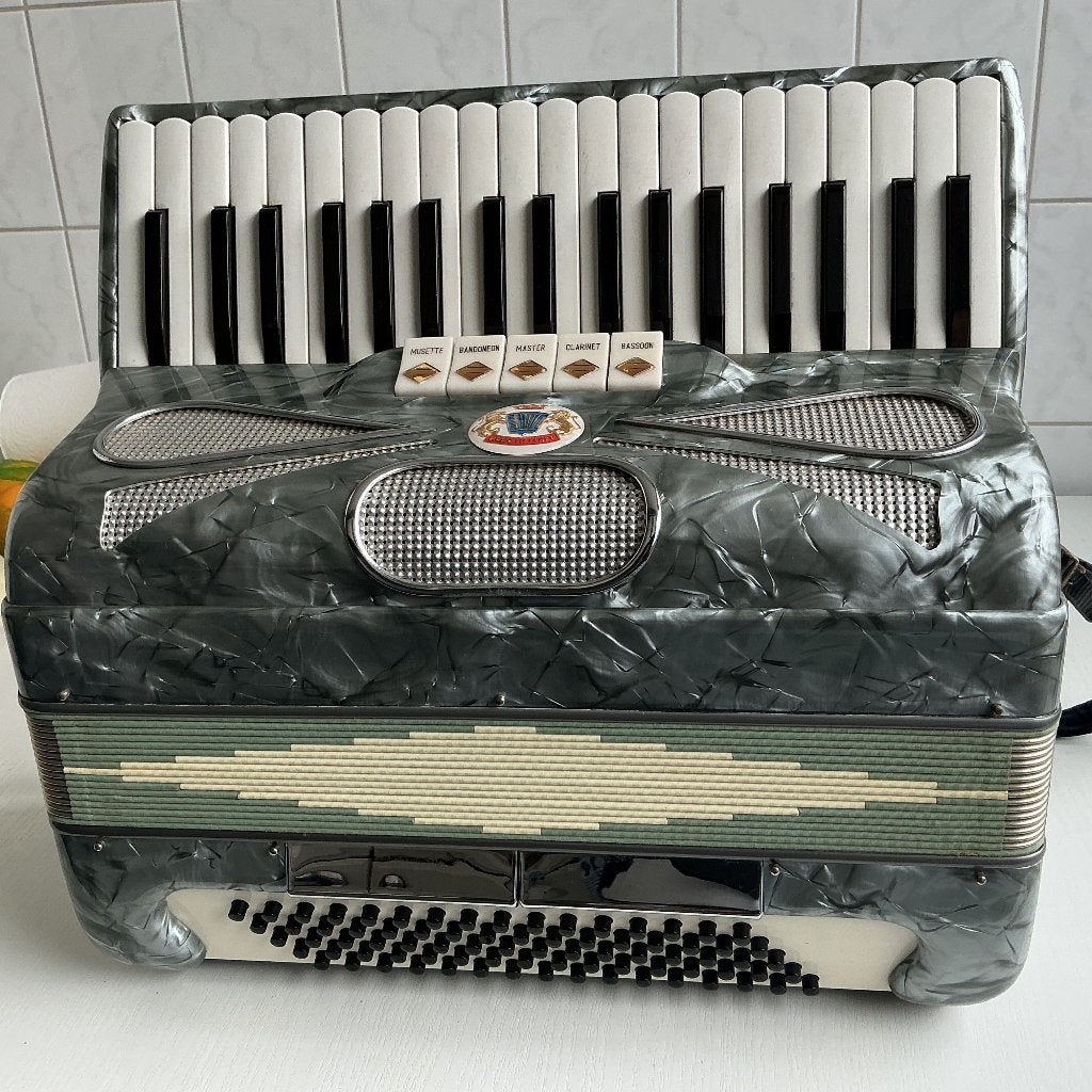GUERRINI  ACCORDEON  ITALIAANSE  KWALITEIT, Overige merken, Gebruikt, 80-bas, Met koffer