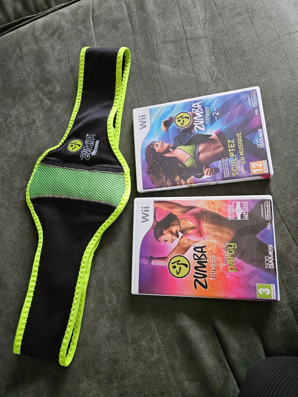 Zumba Fitness nintendo Wii Games + Zumba Fitness Riem, Muziek, Gebruikt, 2 spelers, Eén computer