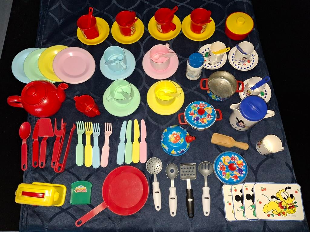 Te koop kinder speelgoedservies, Ophalen of Verzenden, Gebruikt, Jongen of Meisje
