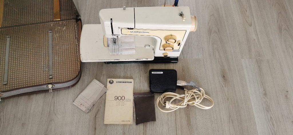 Naaimachine LEWENSTEIN 900, Ophalen of Verzenden, Zo goed als nieuw, Naaimachine, Overige merken
