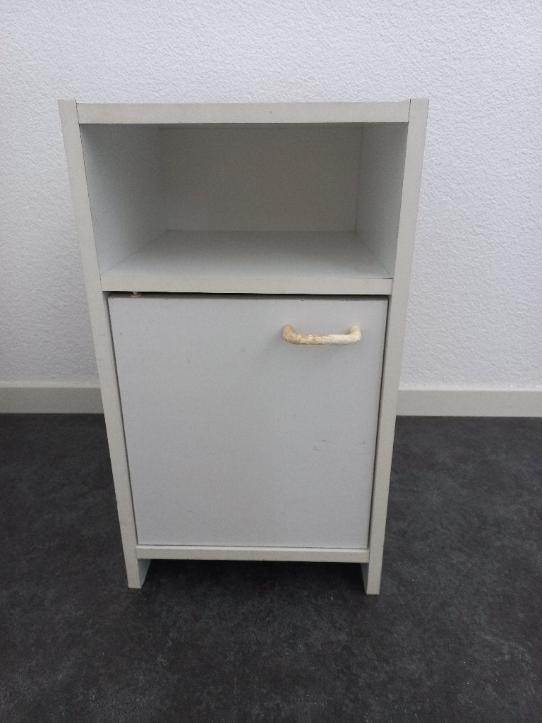 Klein (nacht) kastje, Huis en Inrichting, Kasten | Overige, Ophalen, Gebruikt