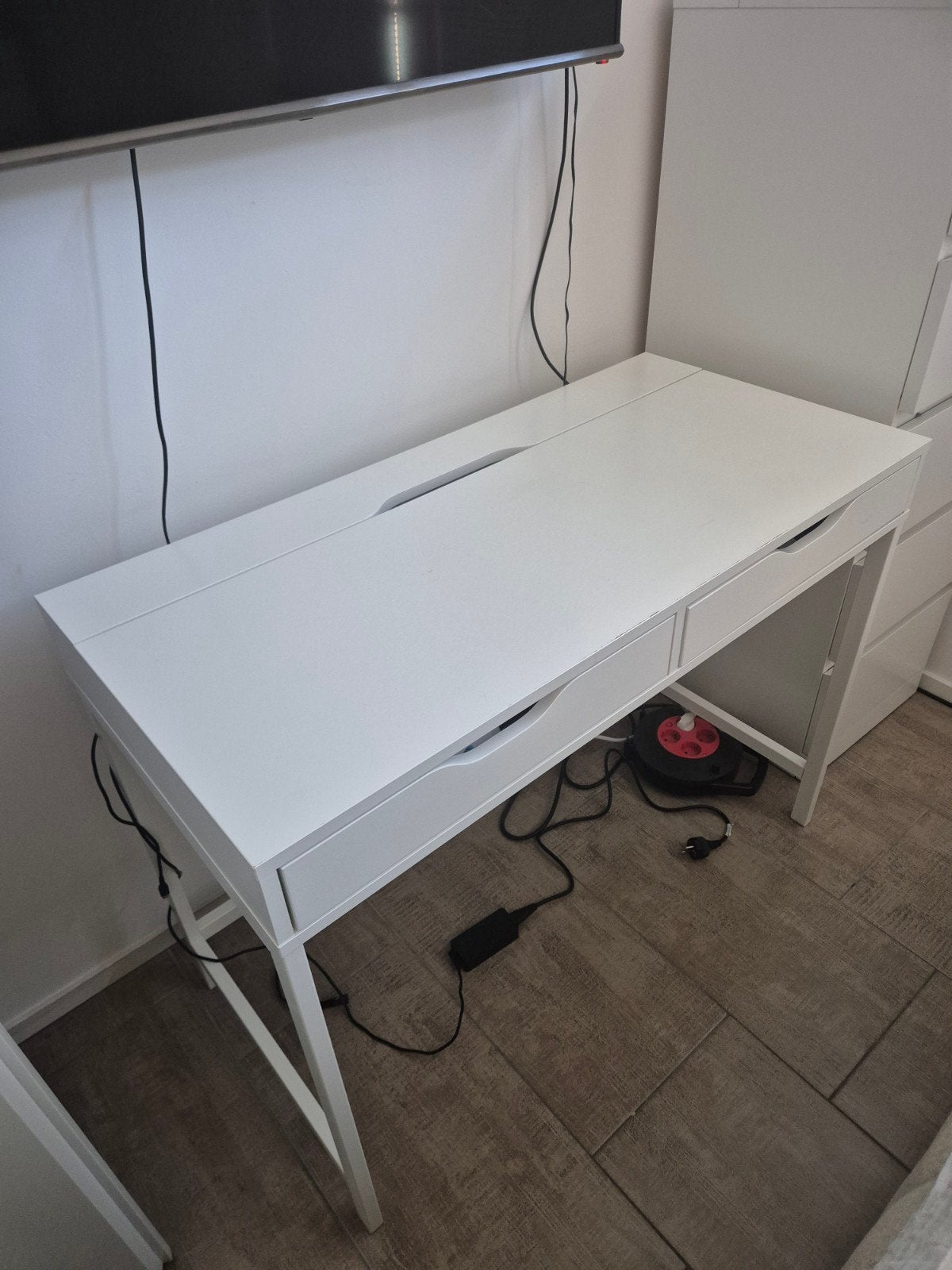 IKEA Alex bureau wit met 2 lades - Zo goed als nieuw, Ophalen, Met lades, Spaanplaat of MDF, Zo goed als nieuw