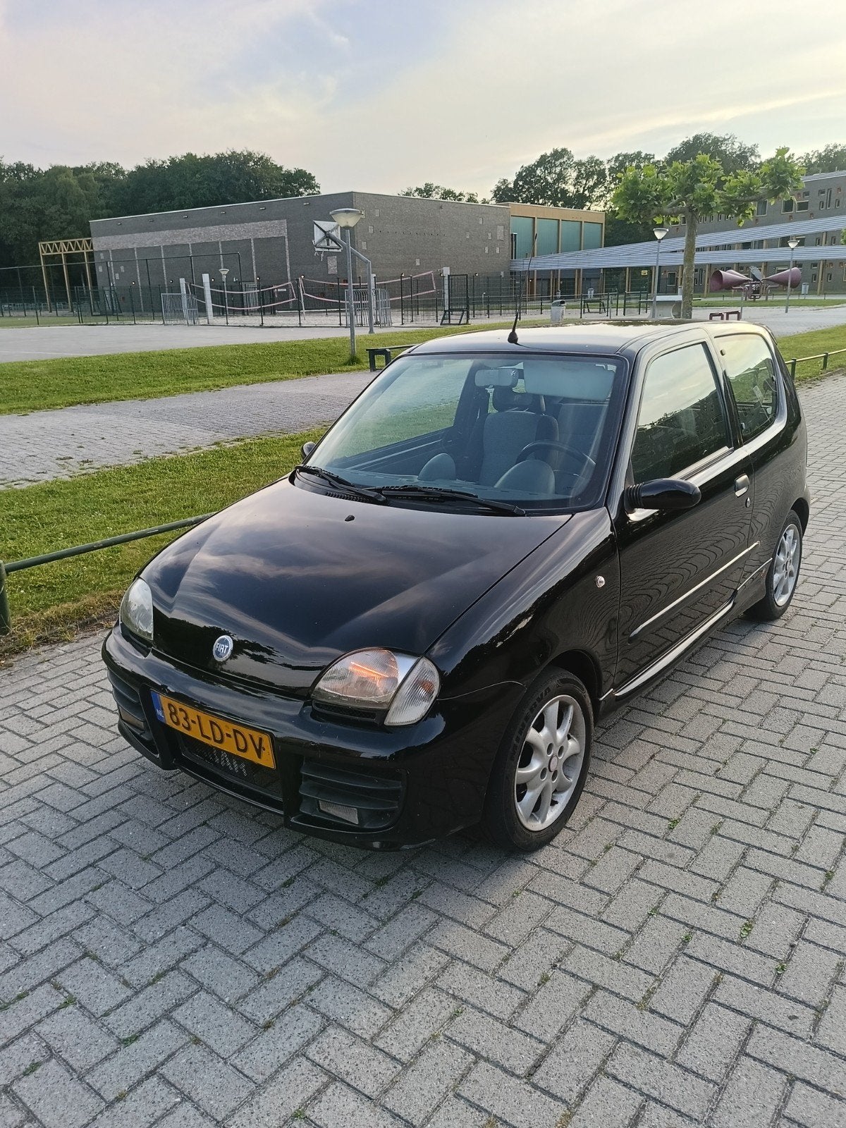 Fiat Seicento Sporting Abarth 1.1 2002 Zwart, Auto's, Fiat, Voorwielaandrijving, 15 km/l, Zwart, Origineel Nederlands
