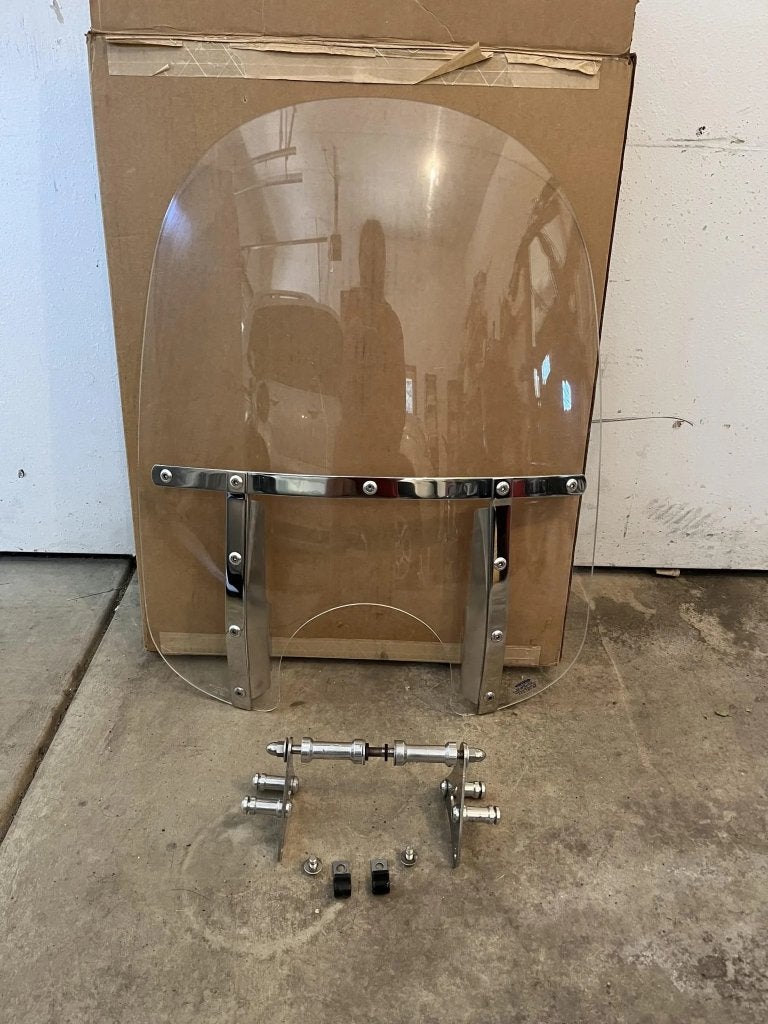 GEZOCHT Harley windscherm + montuur voor Spinger, Motoren, Onderdelen | Harley-Davidson, Verzenden, Gebruikt