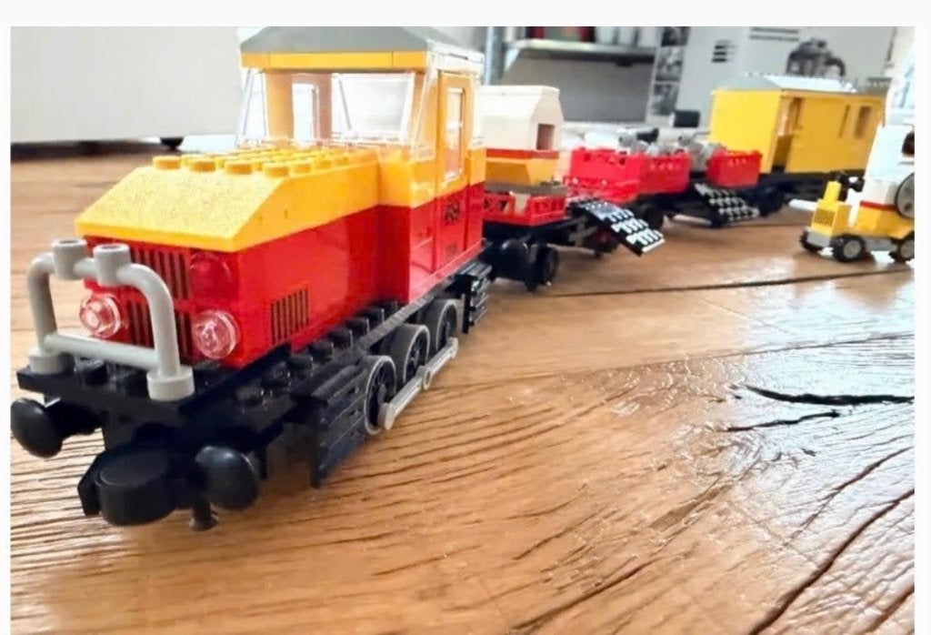 Lego 7735 trein loc 3 wagons bouwschema WERKENDE 12V motor, Ophalen, Zo goed als nieuw