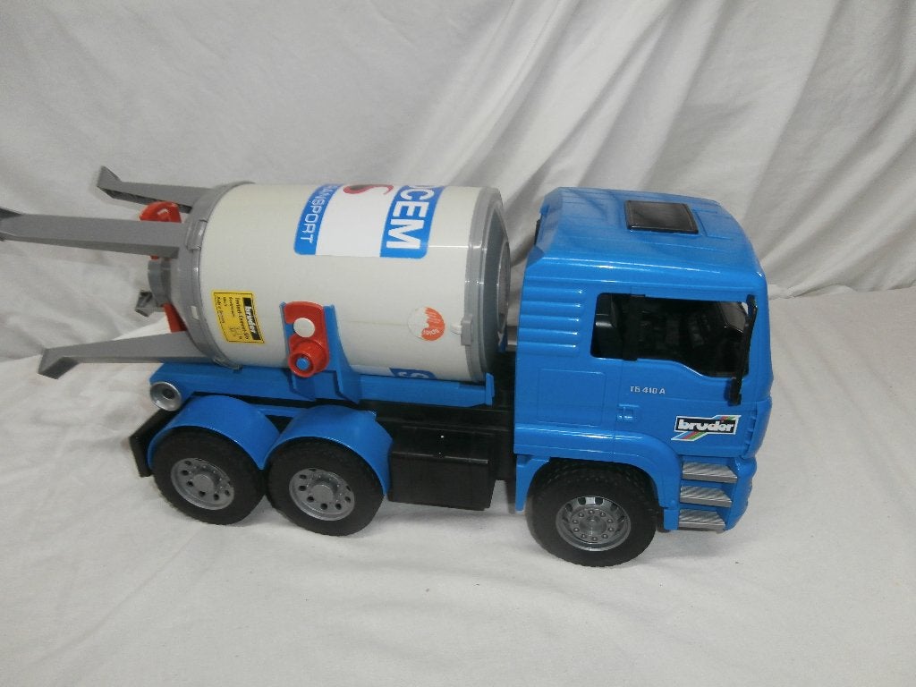 Bruder MAN silo truck met cement silo, Ophalen, Zo goed als nieuw
