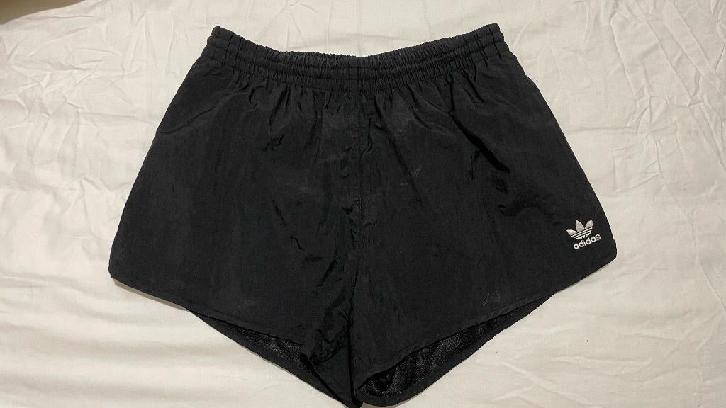 Adidas running shorts, Ophalen of Verzenden, Zo goed als nieuw, Maat 36 (S), Zwart