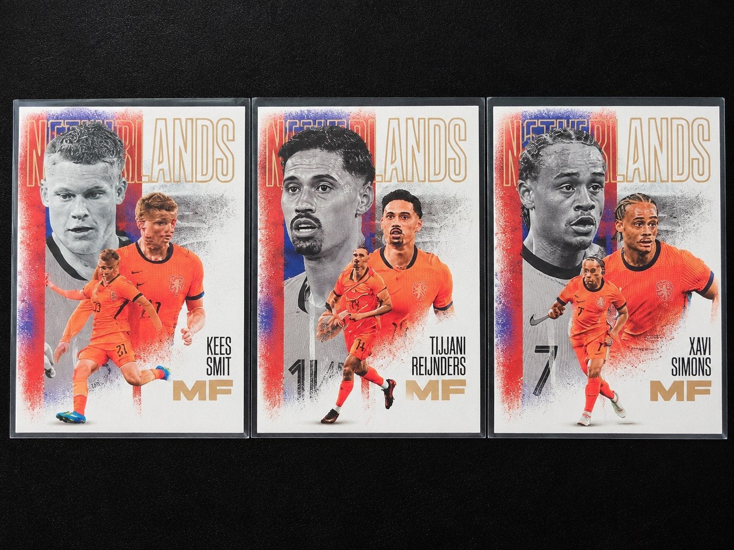 Futera 3x Nederland Voetbalkaarten – Xavi Simons, Tijjani Re, Ophalen of Verzenden, Nieuw, Losse kaart, Foil