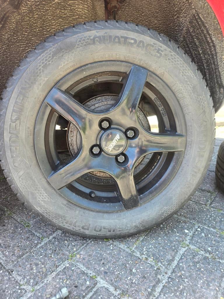 4 VW Lupo velgen met banden - 185/60 R14, Auto-onderdelen, 14 inch, Gebruikt, Banden en Velgen, All Season