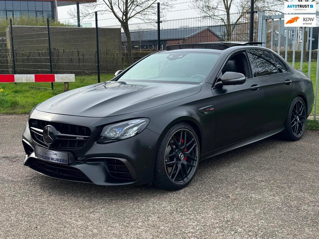 Mercedes-Benz E-klasse AMG E63 S 4MATIC Premium Plus Pano 36, Auto's, Mercedes-Benz, Automaat, Gebruikt, Vierwielaandrijving, Sedan