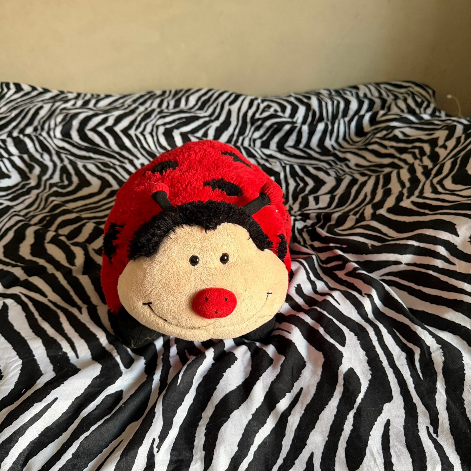 Pillow pet lieveheersbeestje, Ophalen, Zo goed als nieuw, Overige typen