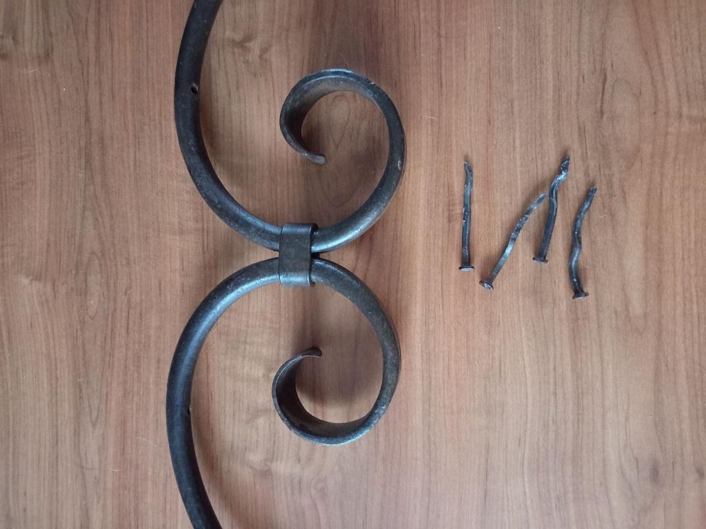 antiek smeedijzeren ornament 19e eeuw, Ophalen