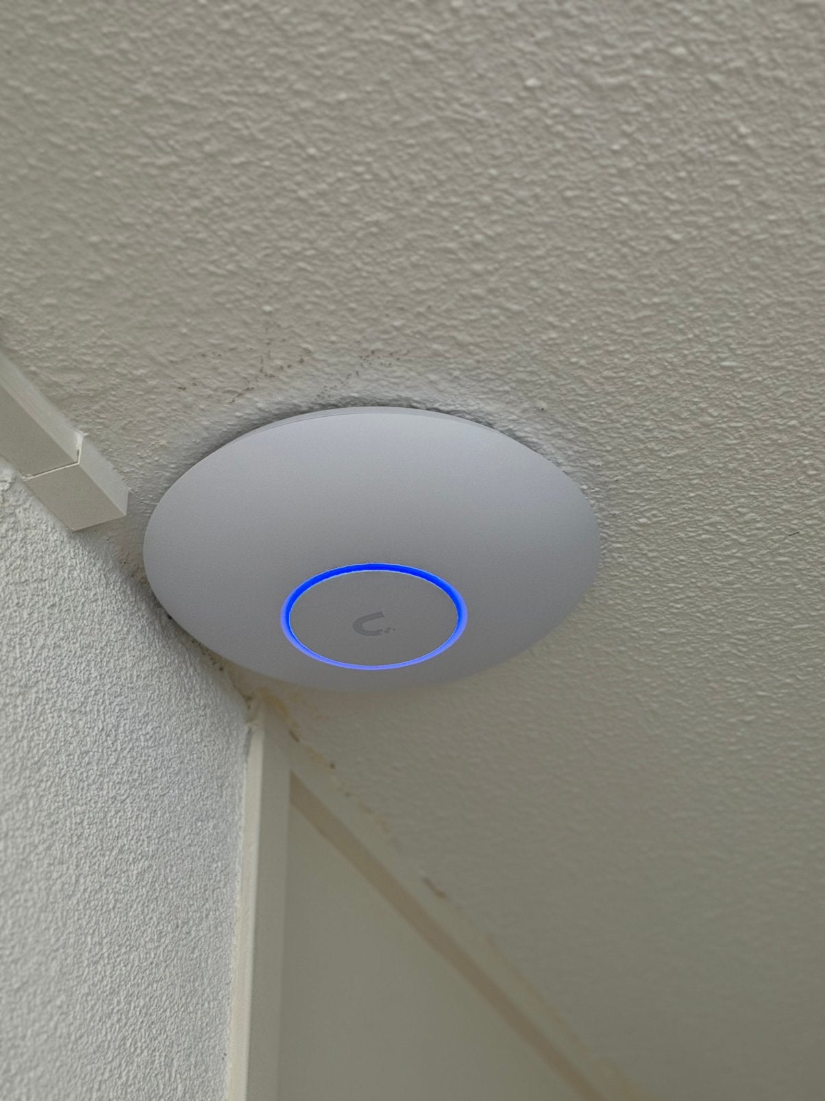 Data/elektra monteur ap point/unifi, Ophalen, Zo goed als nieuw