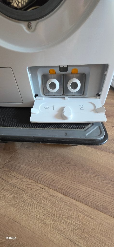 Miele Wasmachine | TwinDos | Wifi / App-bediening, Ophalen, 1200 tot 1600 toeren, Gebruikt, 8 tot 10 kg