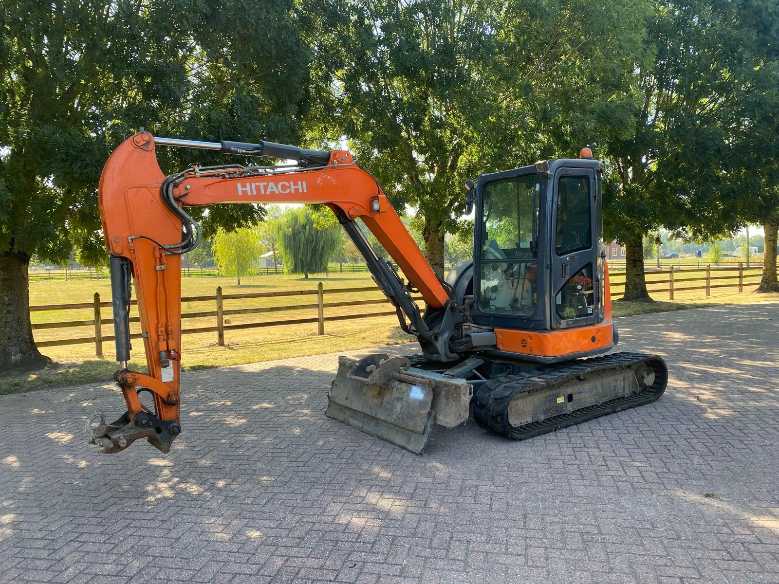 Hitachi ZX55U Minigraafmachine - Compact en Krachtig, Ophalen, Graafmachine