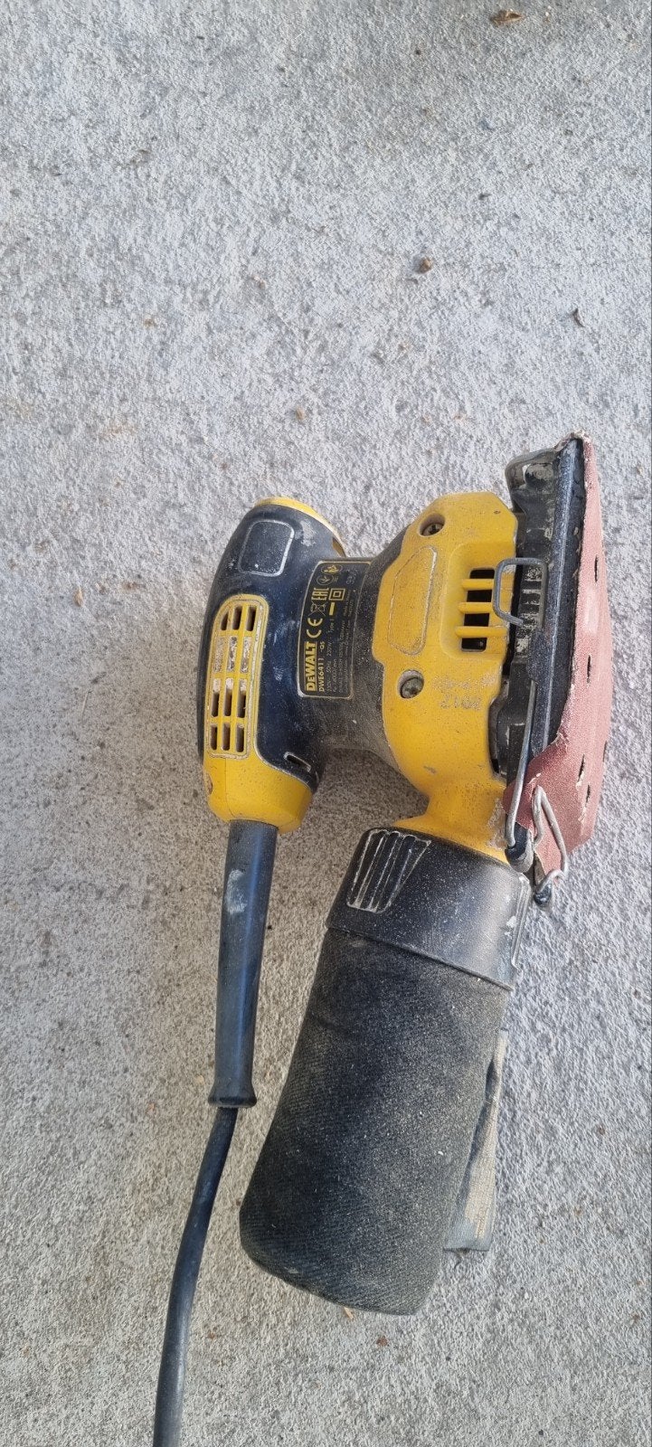 DeWalt DWE6411 Vlakschuurmachine - 230W, Ophalen