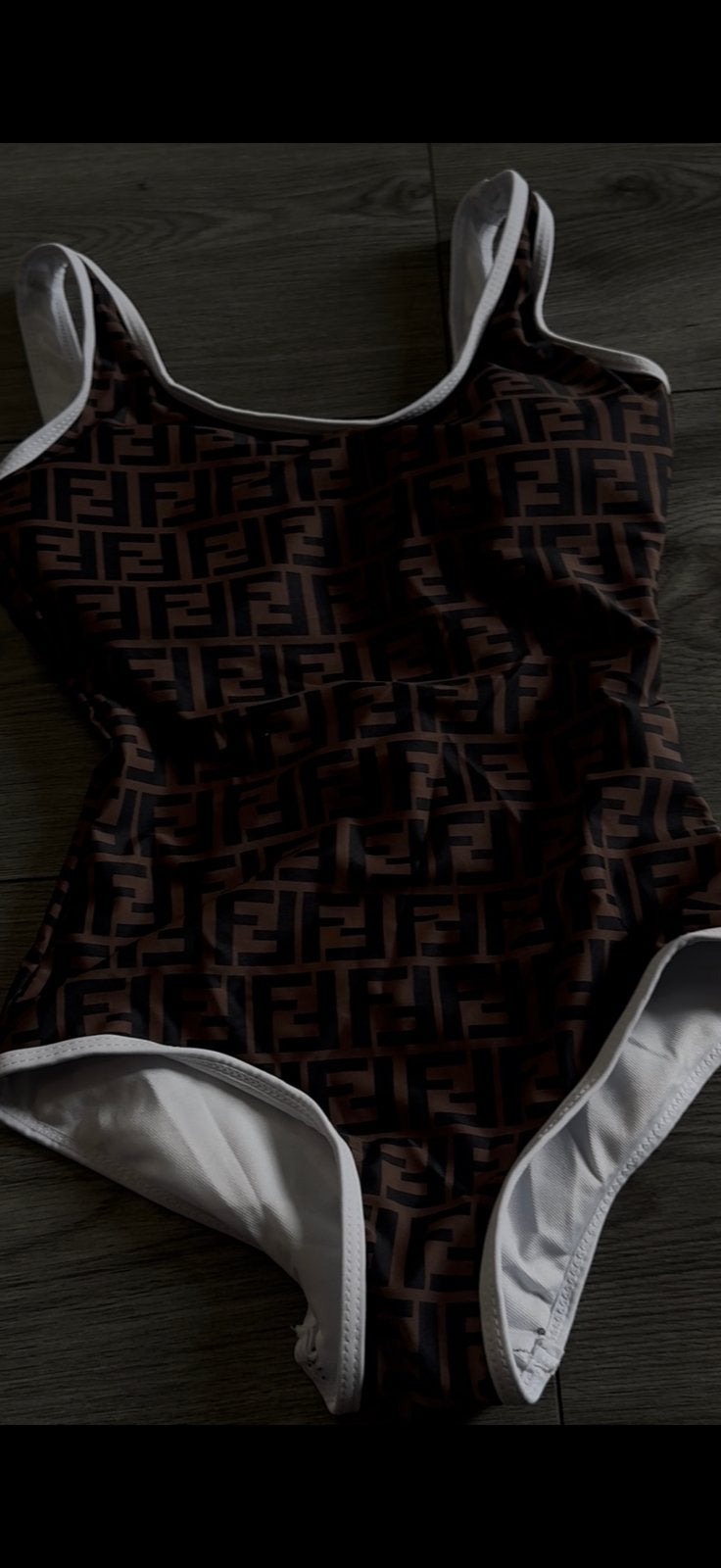 Fendi badpak wit, Kleding | Dames, Badmode en Zwemkleding, Ophalen of Verzenden, Zo goed als nieuw, Zwart, Badpak