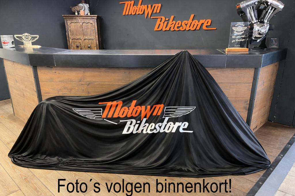 Harley Davidson FLHX Streetglide Denim Black CFR Exhaust Bla, 3700 W Juneau Ave
53208  Milwaukee, US, Info@harley-davidson.com