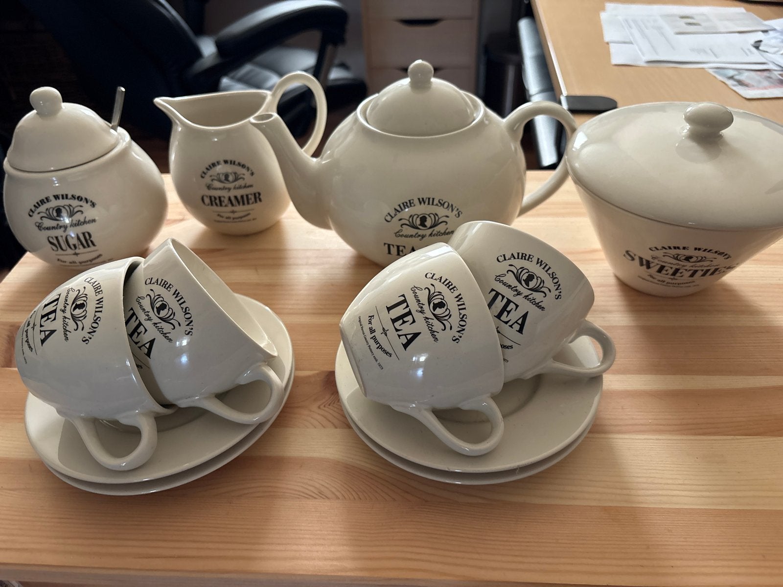 Claire Wilson's Country Kitchen Theeservies - Compleet, Huis en Inrichting, Ophalen, Overige merken, Keramiek, Landelijk/Boerenbont
