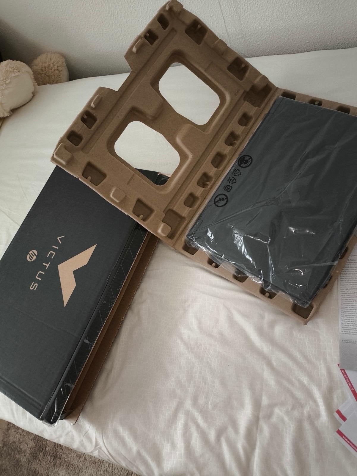 Foto 3 van HP Victus Gaming Laptop - Zo goed als nieuw