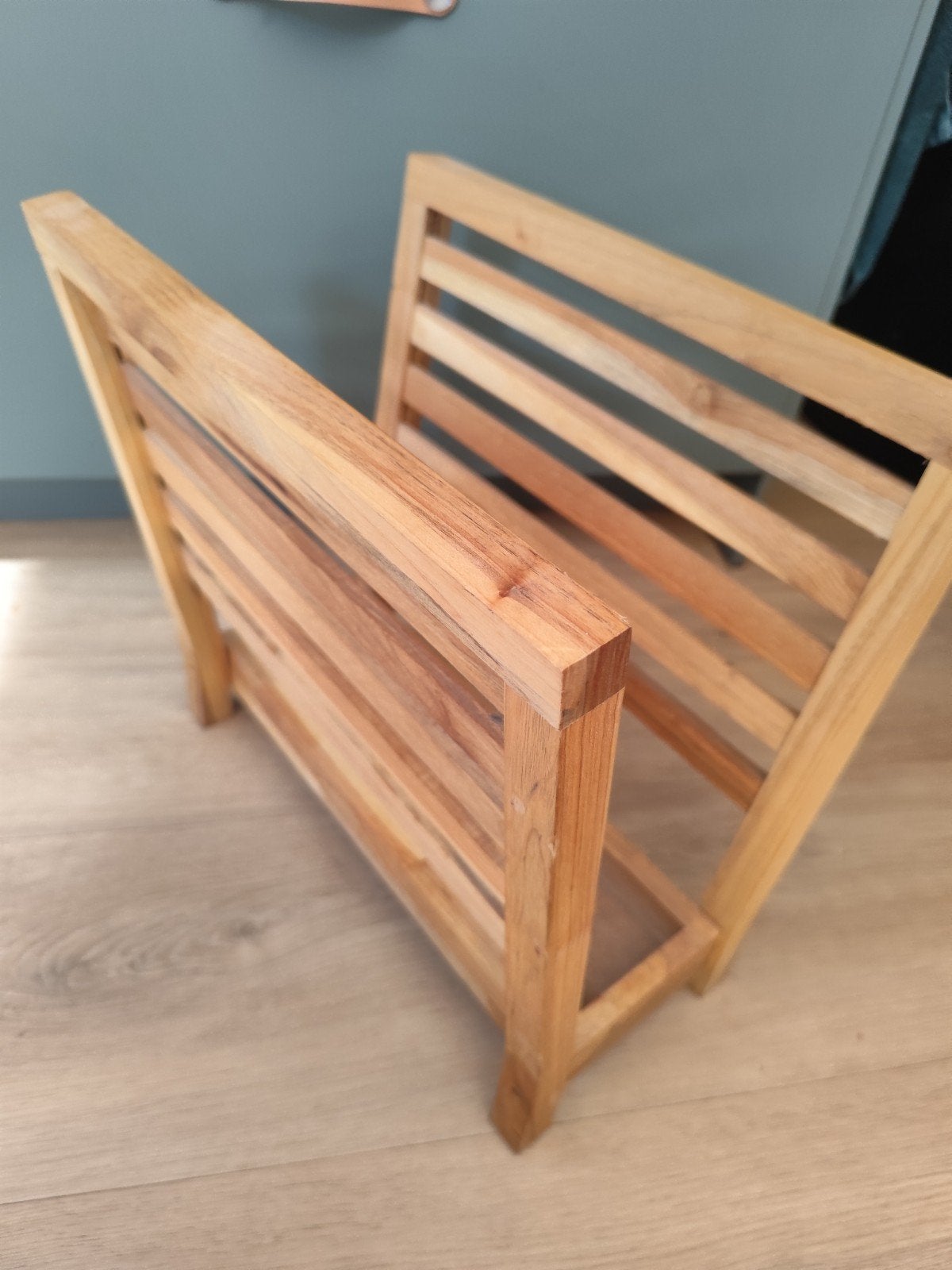 Houten tijdschriftenhouder, Hout, Gebruikt, Ophalen of Verzenden, Landelijk