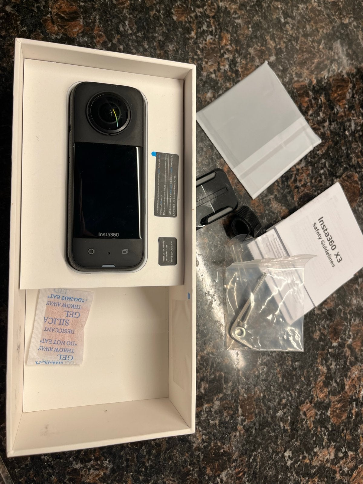 Insta360 X3 - Defect - Voor onderdelen of reparatie, Ophalen of Verzenden, Niet werkend, Overige merken