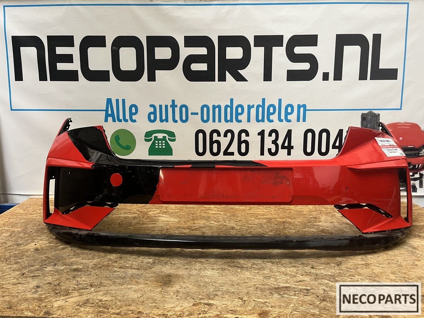VOORBUMPER SKODA ENYAQ BUMPER 5LA807221 ALLES LEVERBAAR, Gebruikt, -, -, Ophalen of Verzenden