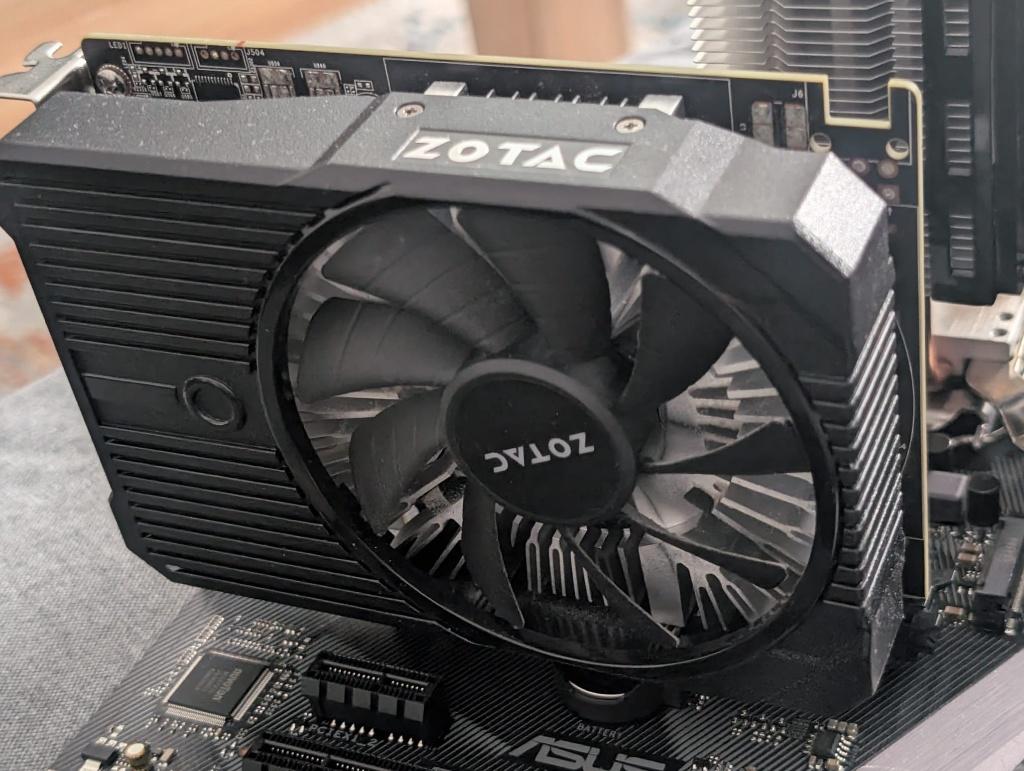 Zotac GeForce GTX 1050 2GB Mini aangeboden, PCI-Express 3, Gebruikt, Ophalen of Verzenden, GDDR5