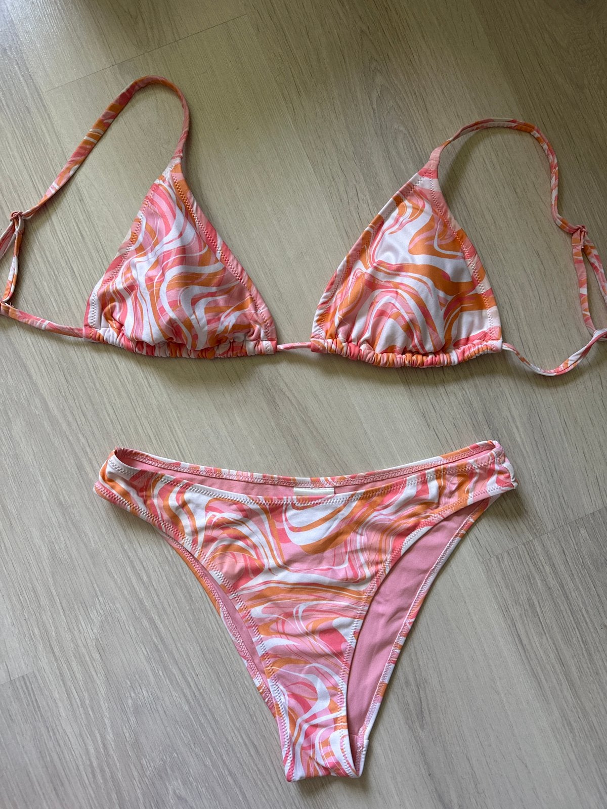 Bikini van H&M lichtroze maat 38 en maat 42, Ophalen of Verzenden, Gedragen, Roze, Bikini