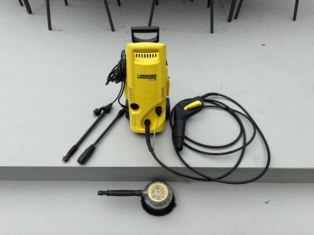 Kärcher Hogedrukreiniger K2.99 incl. terrasborstel, Ophalen of Verzenden, Zo goed als nieuw, Elektrisch, Met regelbare waterdruk