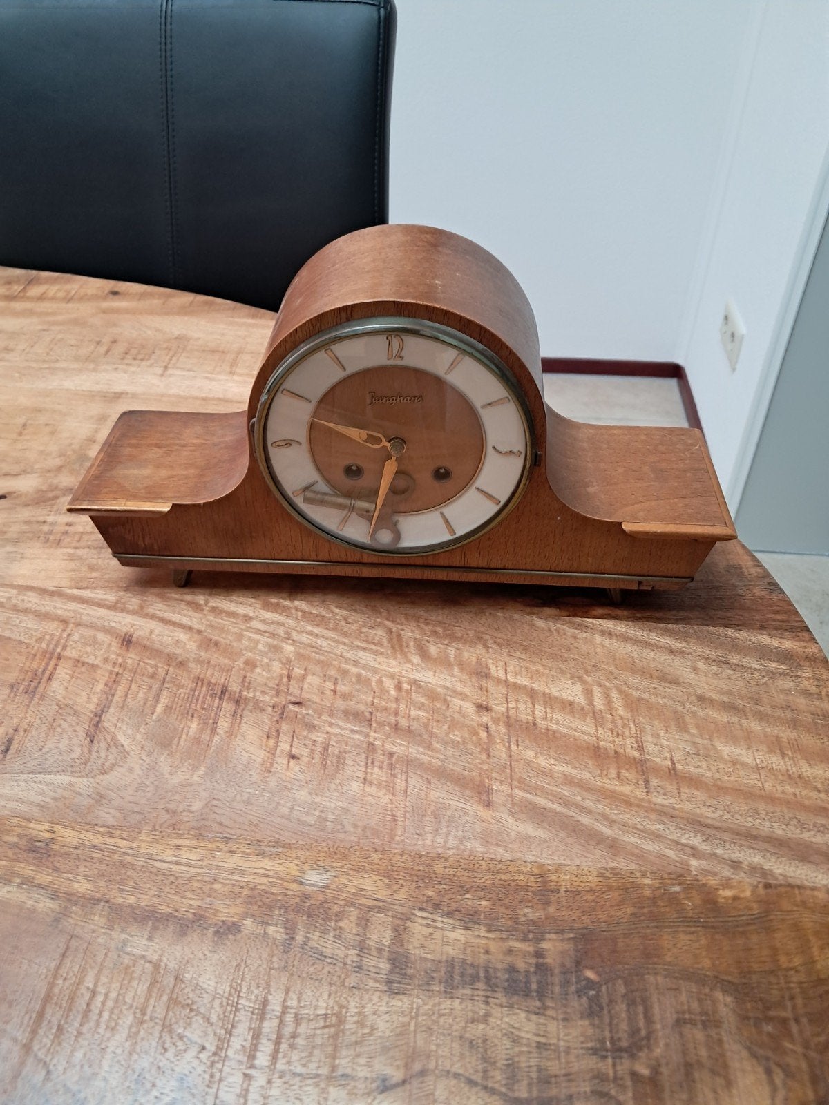 pendule klok junghans, Ophalen, Wandklok, Antiek, Analoog
