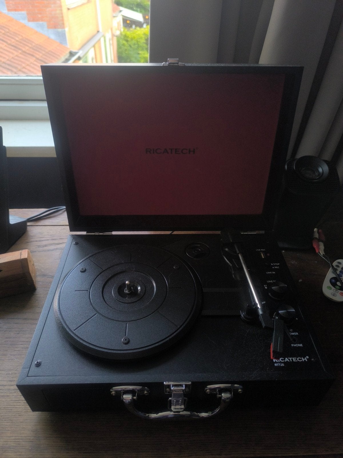 Ricatech RT125 Platenspeler met 8 LP's, Ophalen, Zo goed als nieuw, Overige merken