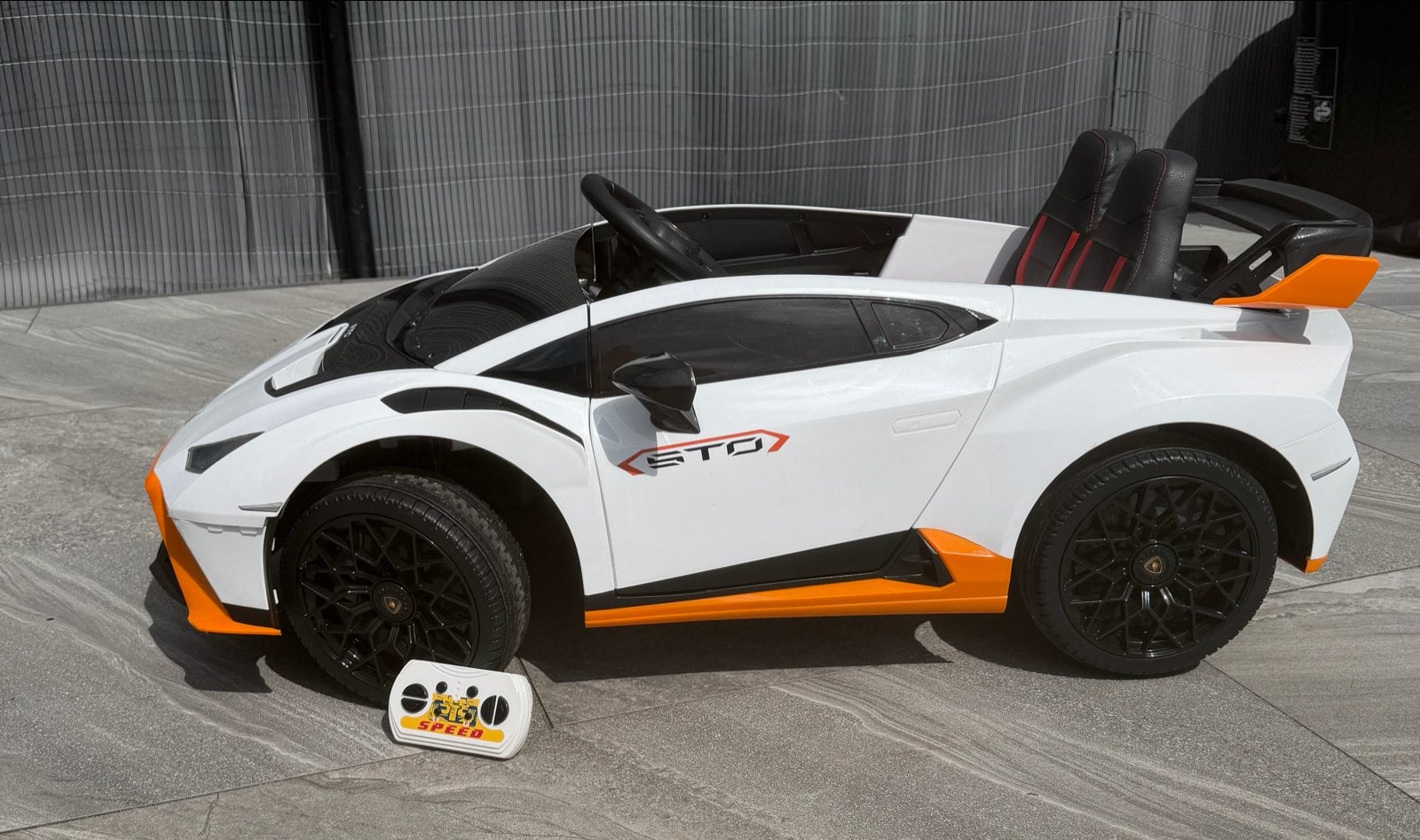 Drift elektrische kinderauto met afstandsbediening, Ophalen, Zo goed als nieuw