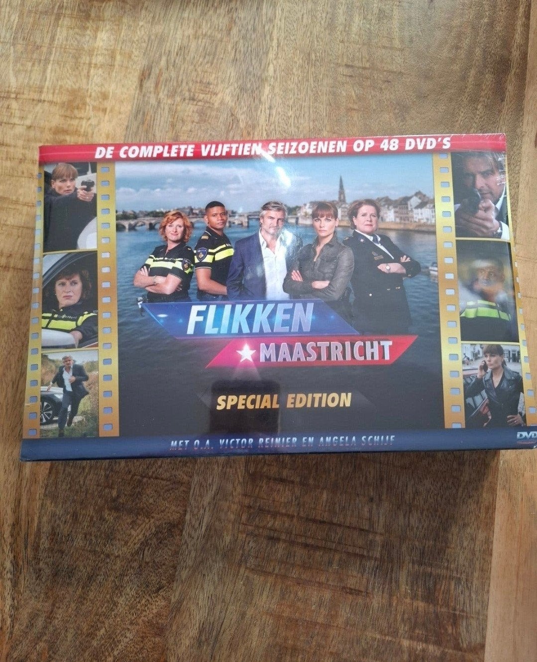 Flikken Maastricht seizoen 1 tm 15
48 dvd's
Nieuw in verpakk, Vanaf 12 jaar, Ophalen of Verzenden, Nieuw in verpakking