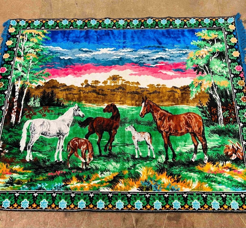 Velvet wandkleed met paarden 150/119