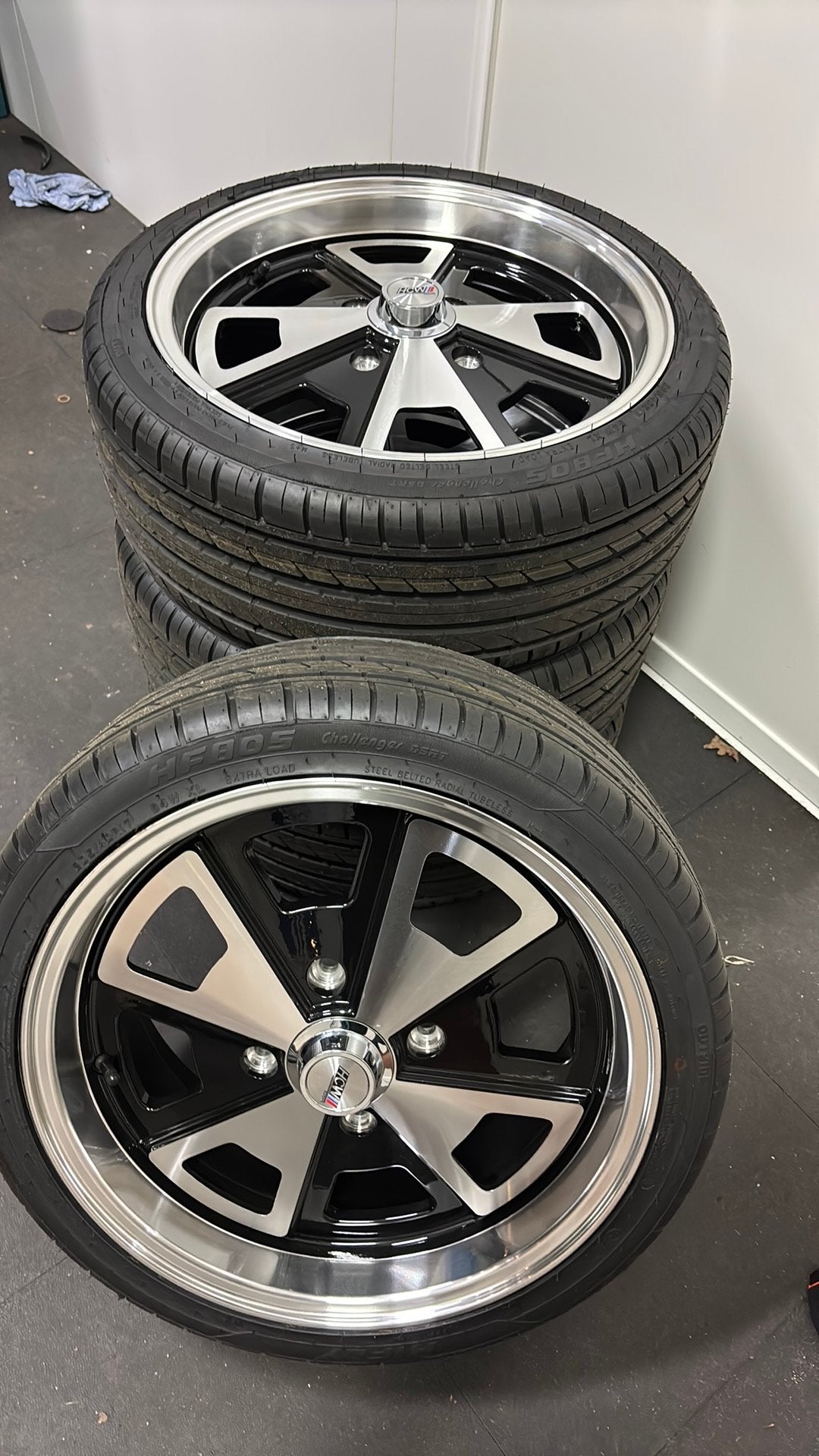 Nieuwe set velgen met banden 4x130 vw kever of bus, Ophalen, Nieuw, 17 inch, 205 mm