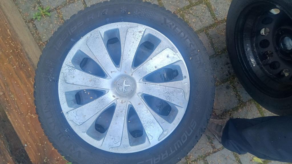 4 Velgen met winterbanden o.a. peugeot 108, Ophalen, 14 inch, Gebruikt, Banden en Velgen