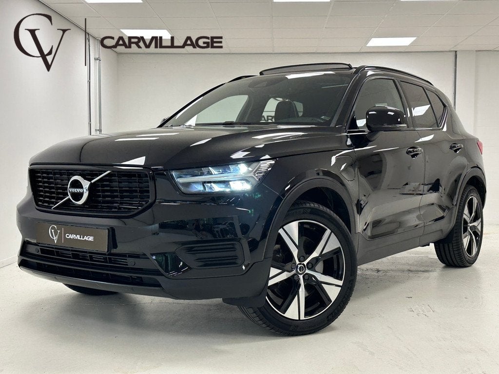 Volvo XC40 1.5 T5 Recharge R-Design | Panoramadak | Keyless, Auto's, Volvo, 1712 kg, Zwart, Plug-in hybride, Bedrijf