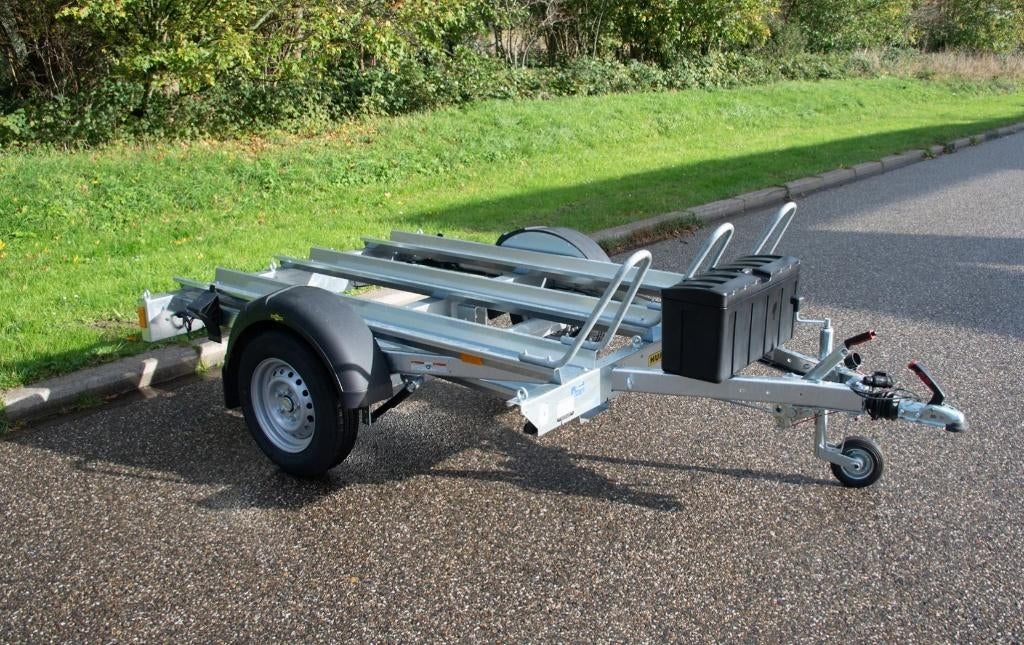 Motoraanhanger | Huren | €35 | Houten | Selfservice, Ophalen, Nieuw
