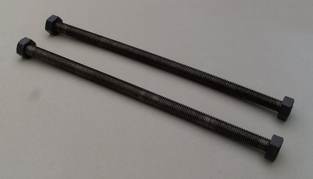 draadeind M22 met moeren  -  2 stuks, Ophalen of Verzenden, Zo goed als nieuw, 50 tot 100 mm, Bouten of Moeren