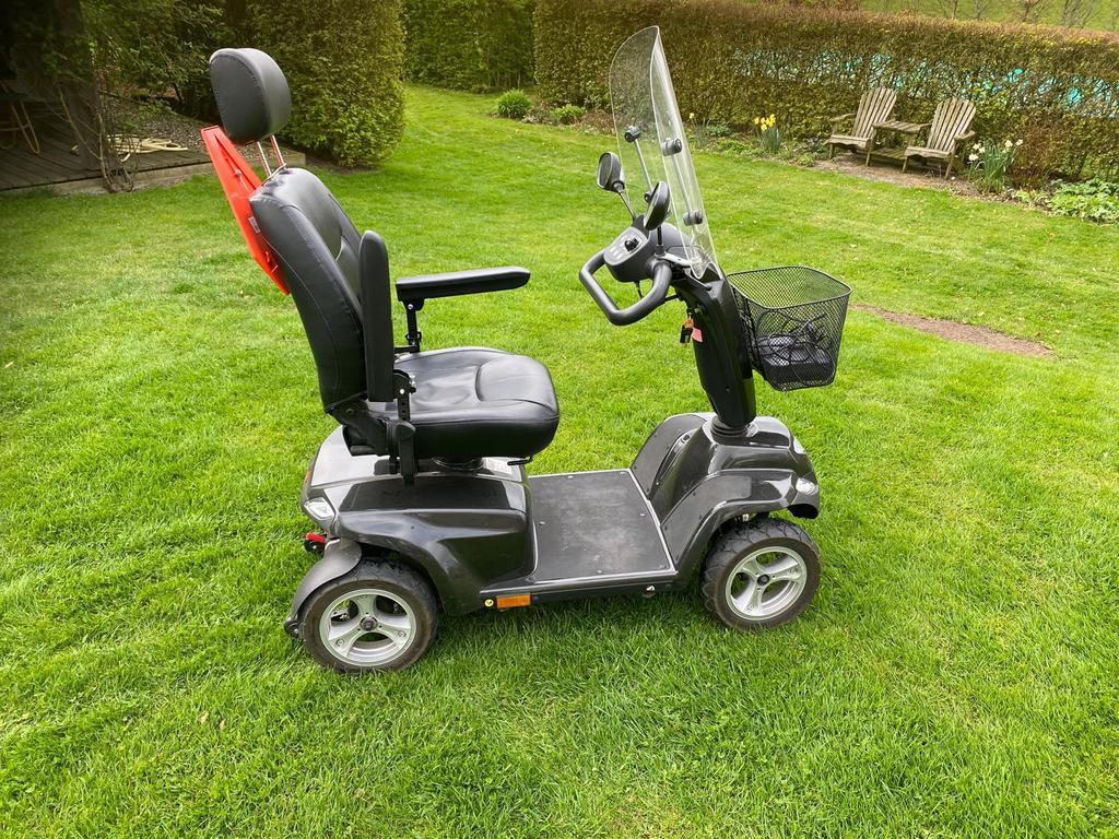 Te koop scootmobiel 4 wiel, Ophalen, Zo goed als nieuw, 16 km/u of meer